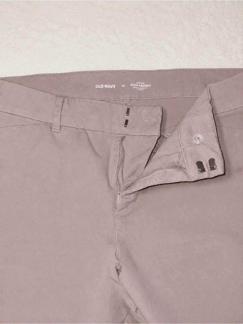 Old Navy Pixie Skinny Pants - Mauve